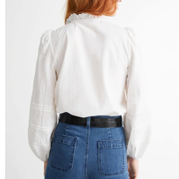 Paris Atelier & Other Stories Embroidered Puff Sleeve
Blouse. 100% Cotton. Sz. 2 - Picture 4 of 10